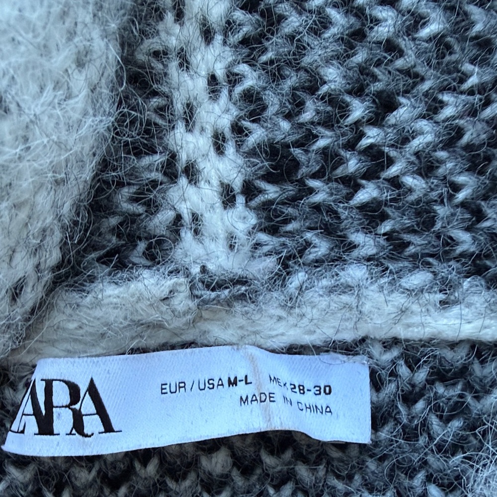 Zara Black and Gray Cardigan Sweater - Picture 2 of 5
